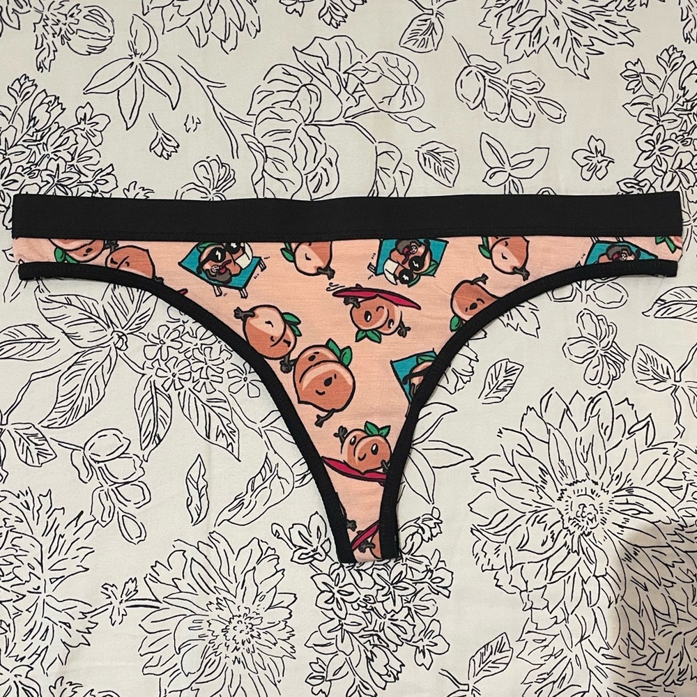 NWOT MeUndies Modal Thong Peach Print